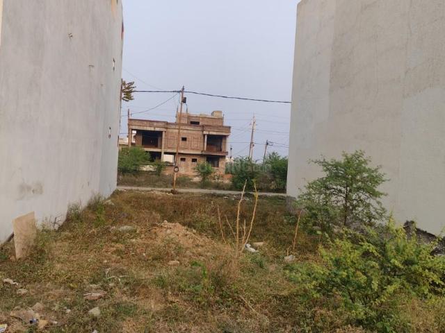 Residential Plot in Bawadiya Kalan for resale Bhopal. The reference number is 18888075