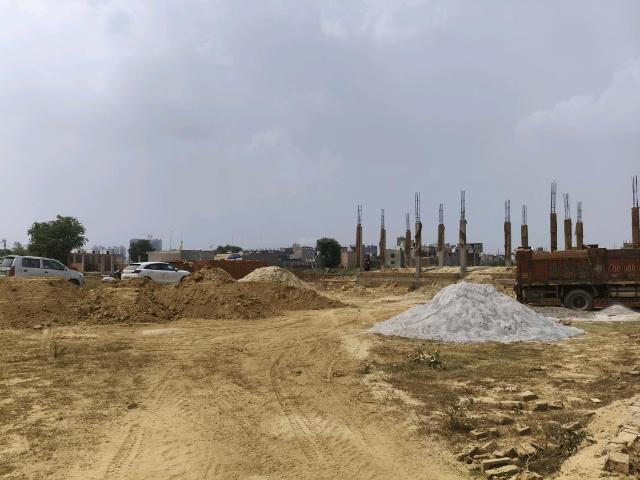 Residential Plot in Bhanauta for resale Greater Noida. The reference number is 19618481