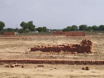 Chipiyana Buzurg, Ghaziabad, Ghaziabad District, Uttarakhand