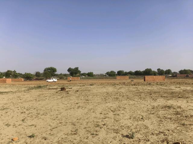 Residential Plot in Bhanauta for resale Greater Noida. The reference number is 19921700