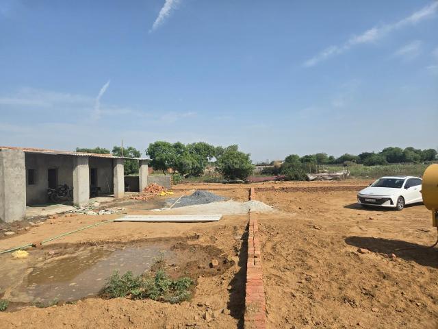 Residential Plot in Bhanauta for resale Greater Noida. The reference number is 20113686