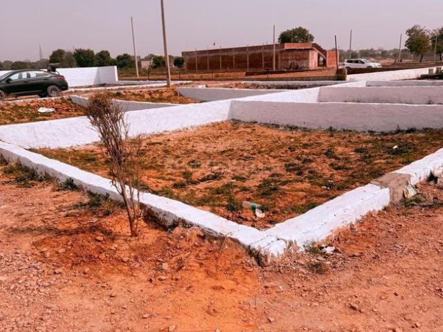 Residential Plot in Bhanauta for resale Greater Noida. The reference number is 20794149