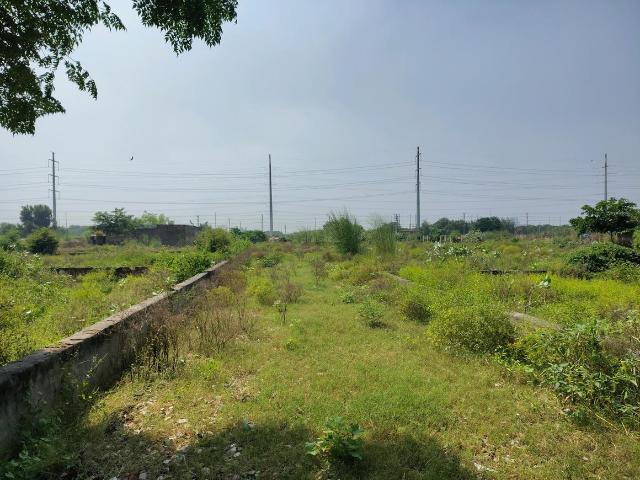 Residential Plot in Bhanauta for resale Greater Noida. The reference number is 21193017