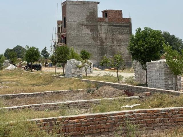 Residential Plot in Bharthia for resale Vrindavan. The reference number is 21324261