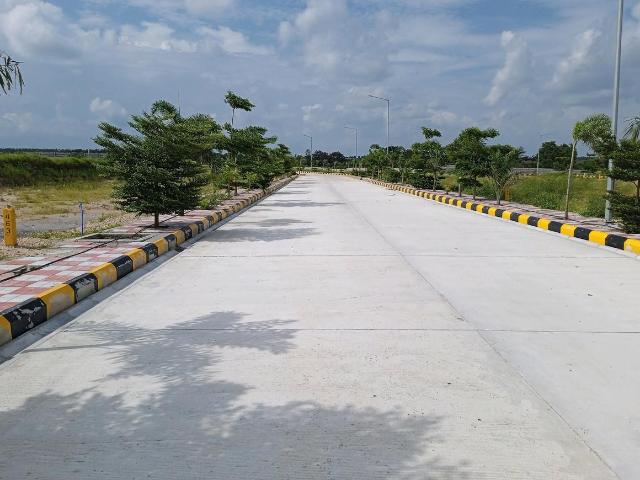 Residential Plot in Bharat Heavy Electricals Limited for resale Sangareddy. The reference number is 8466568