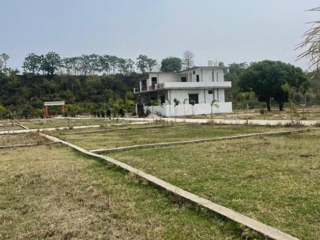 Residential Plot in Bhauwala for resale Dehradun. The reference number is 20531393