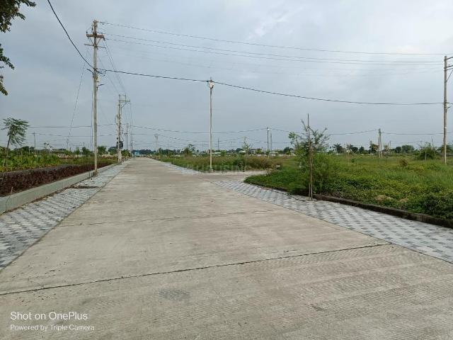 Residential Plot in Bhawrasla for resale Indore. The reference number is 19817101