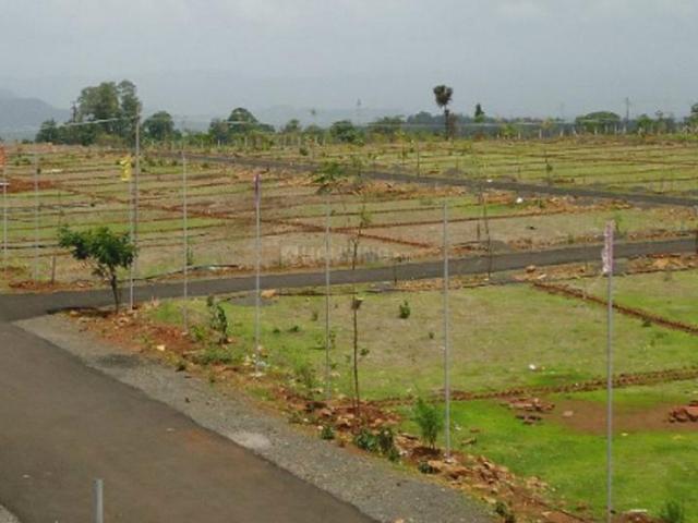 Residential Plot in Bhawrasla for resale Indore. The reference number is 20391020