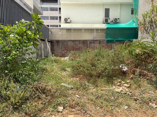 Residential Plot in Bhayli for resale Vadodara. The reference number is 20374812