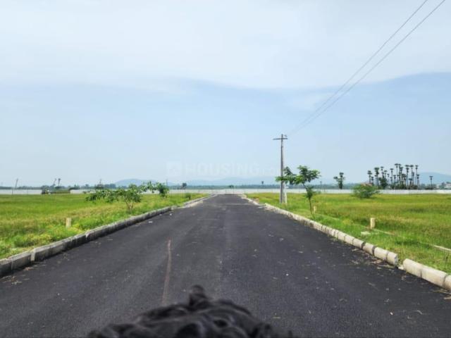 Residential Plot in Bheemunipatnam for resale Visakhapatnam. The reference number is 18101832