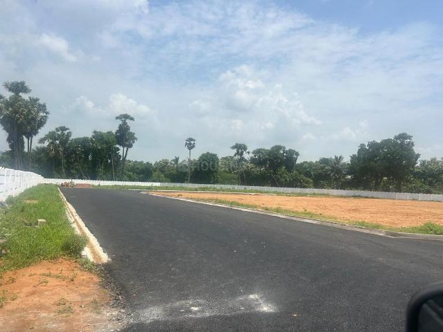 Residential Plot in Bheemunipatnam for resale Visakhapatnam. The reference number is 18319523