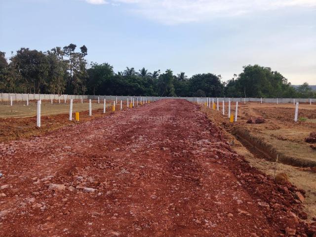 Residential Plot in Bheemunipatnam for resale Visakhapatnam. The reference number is 19795726
