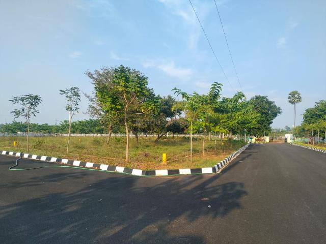 Residential Plot in Bheemunipatnam for resale Visakhapatnam. The reference number is 19888521