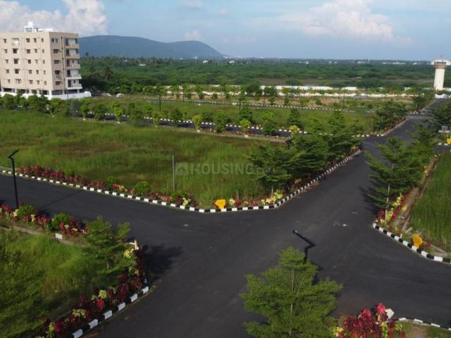 Residential Plot in Bheemunipatnam for resale Visakhapatnam. The reference number is 20987418