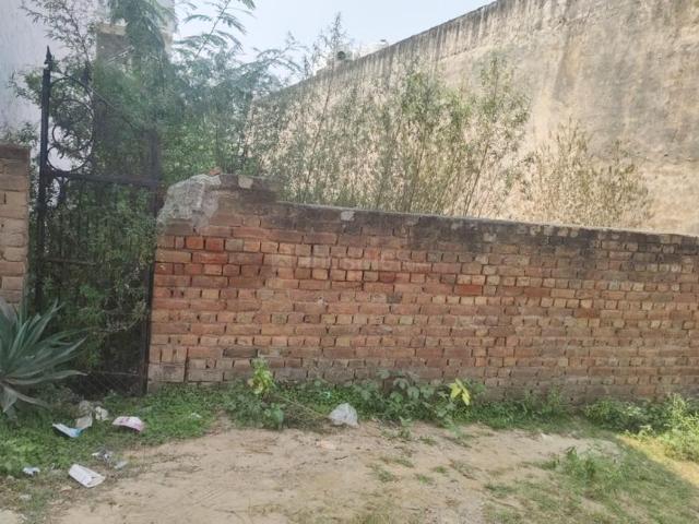 Residential Plot in Bhondsi for resale Gurgaon. The reference number is 21203886
