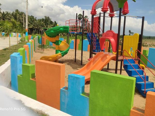 Residential Plot in Bhogapuram for resale Visakhapatnam. The reference number is 19201019