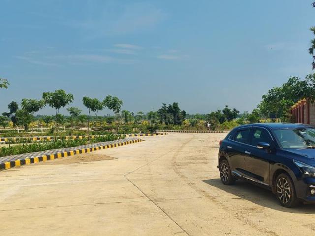 Residential Plot in Bhogapuram for resale Visakhapatnam. The reference number is 19875510