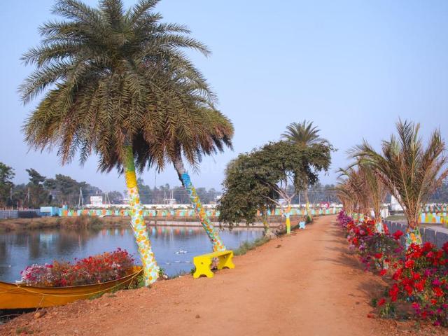 Residential Plot in Bhogapuram for resale Visakhapatnam. The reference number is 20030299