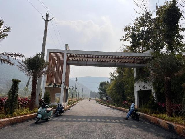 Residential Plot in Bhogapuram for resale Visakhapatnam. The reference number is 20596597