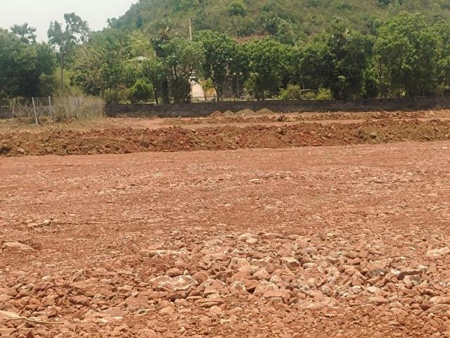 Residential Plot in Bhogapuram for resale Visakhapatnam. The reference number is 20765184