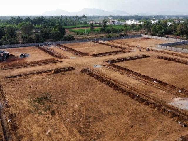 Residential Plot in Bhogapuram for resale Visakhapatnam. The reference number is 21081420