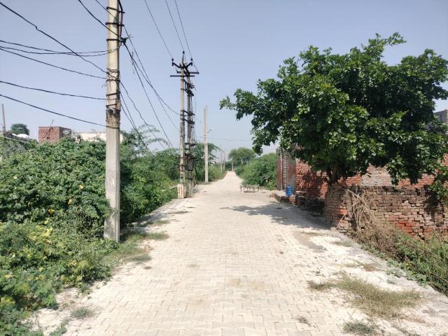 Residential Plot in Bhopani for resale Faridabad. The reference number is 20724488