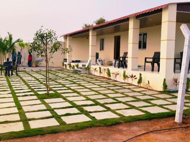 Residential Plot in Bhuvanagiri for resale Yadadri Bhuvanagiri. The reference number is 19145634