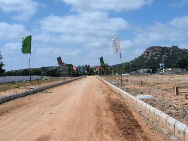 Residential Plot in Bhuvanagiri for resale Yadadri Bhuvanagiri. The reference number is 19218012