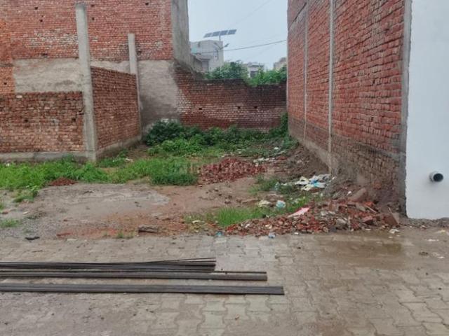 Residential Plot in Bichpuri for resale Agra. The reference number is 17990526