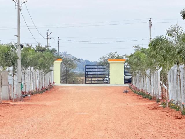 Residential Plot in Bibinagar for resale Yadadri Bhuvanagiri. The reference number is 20581643