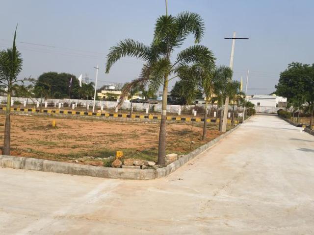 Residential Plot in Bibinagar for resale Yadadri Bhuvanagiri. The reference number is 20645059