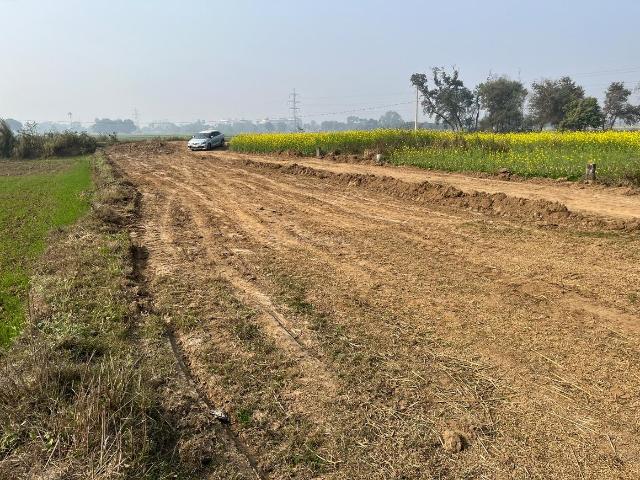 Residential Plot in Bihta for resale Patna. The reference number is 19258177