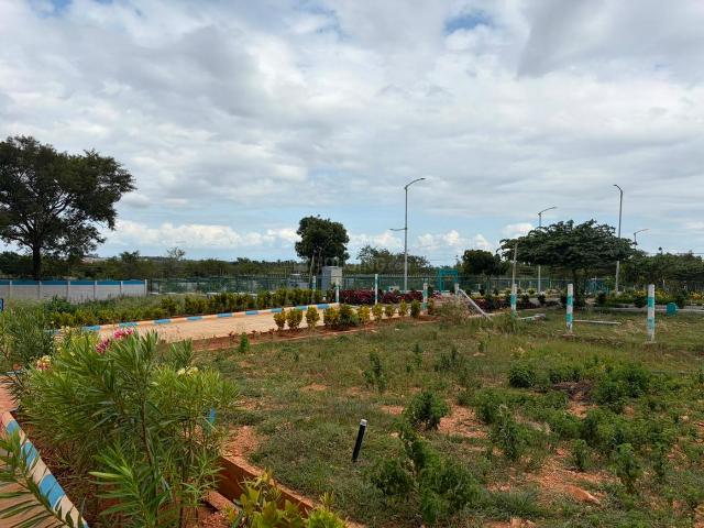 Residential Plot in Bogadi 2nd Stage North for resale Mysore. The reference number is 20970767