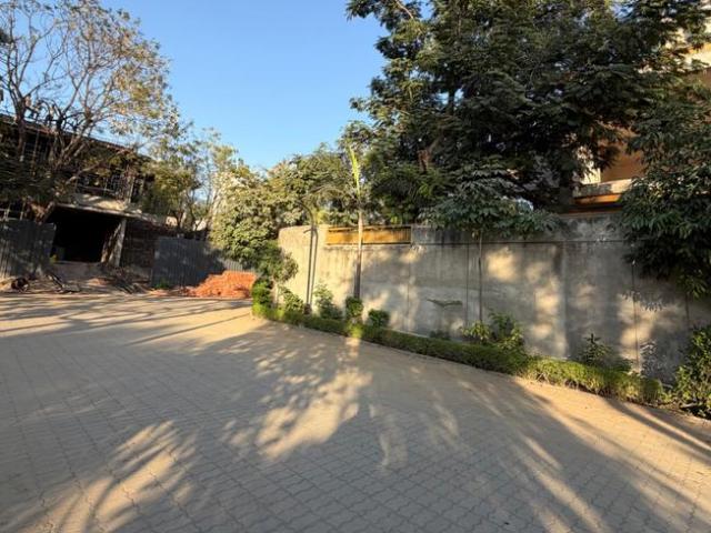 Residential Plot in Bodakdev for resale Ahmedabad. The reference number is 19114842