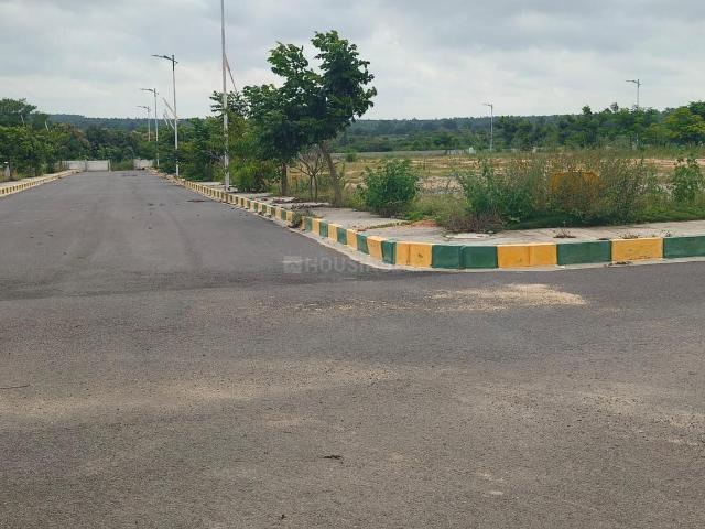 Residential Plot in Bongloor for resale Hyderabad. The reference number is 18720410