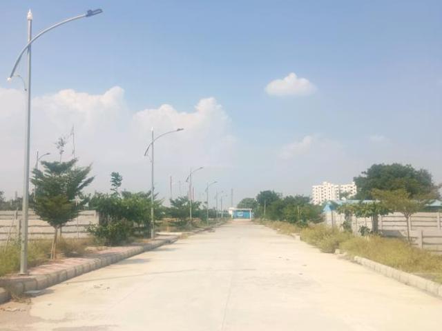 Residential Plot in Bongloor for resale Hyderabad. The reference number is 21270793