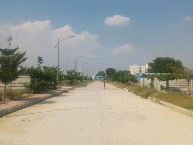 Residential Plot in Bongloor for resale Hyderabad. The reference number is 21270808