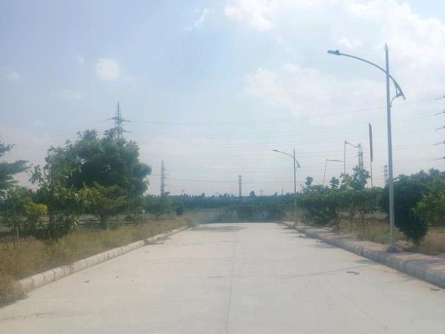 Residential Plot in Bongloor for resale Hyderabad. The reference number is 21270847
