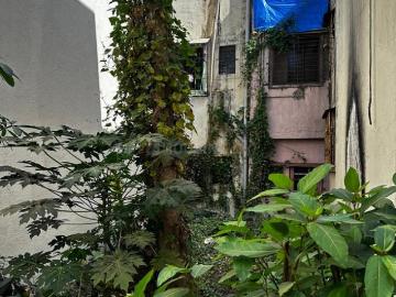 Residential Plot in Borivali West for resale Mumbai. The reference number is 16955997