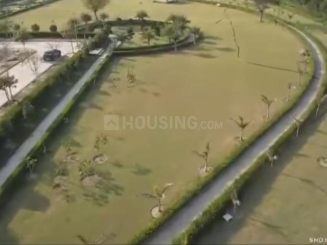 Residential Plot in Chaitanya Vihar for resale Vrindavan. The reference number is 19737003