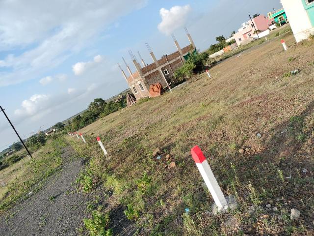 Residential Plot in Charholi Budruk for resale Pune. The reference number is 20846181