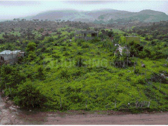 Residential Plot in Charholi Budruk for resale Pune. The reference number is 20299683