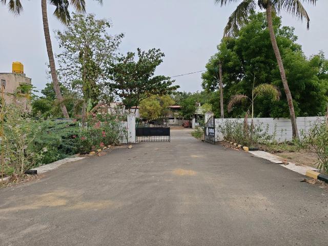 Residential Plot in Chembarambakkam for resale Chennai. The reference number is 20734876