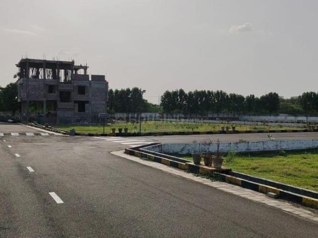 Residential Plot in Chengalpattu for resale Chennai. The reference number is 21005775
