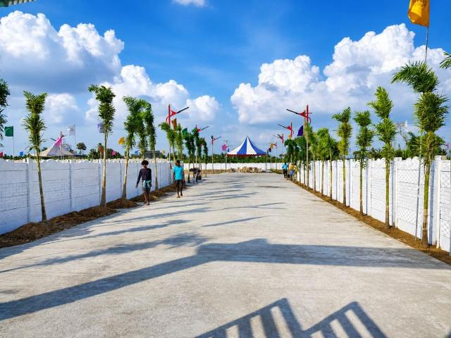 Residential Plot in Chengalpattu for resale Chennai. The reference number is 21006567