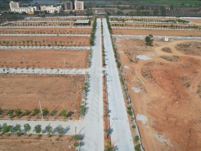 Residential Plot in Chegunta for resale Medak. The reference number is 18528829