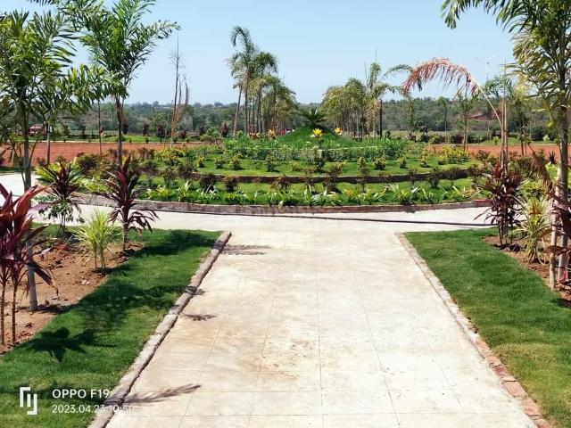 Residential Plot in Chegunta for resale Medak. The reference number is 19533711
