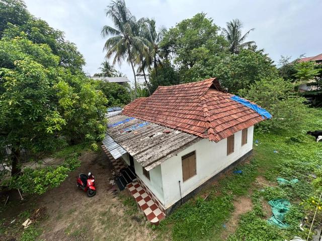 Residential Plot in Cheranalloor for resale Kochi. The reference number is 20260137