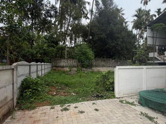 Residential Plot in Cheroor for resale Thrissur. The reference number is 20233552