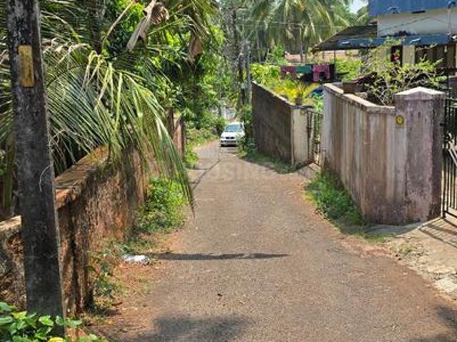 Residential Plot in Chevarambalam for resale Kozhikode. The reference number is 21204464
